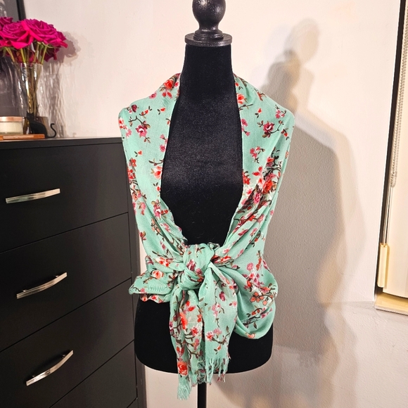 Teal and pink Arizona Ice Tea (unauthentic) cherry blossom light summer scarf. - Picture 7 of 9